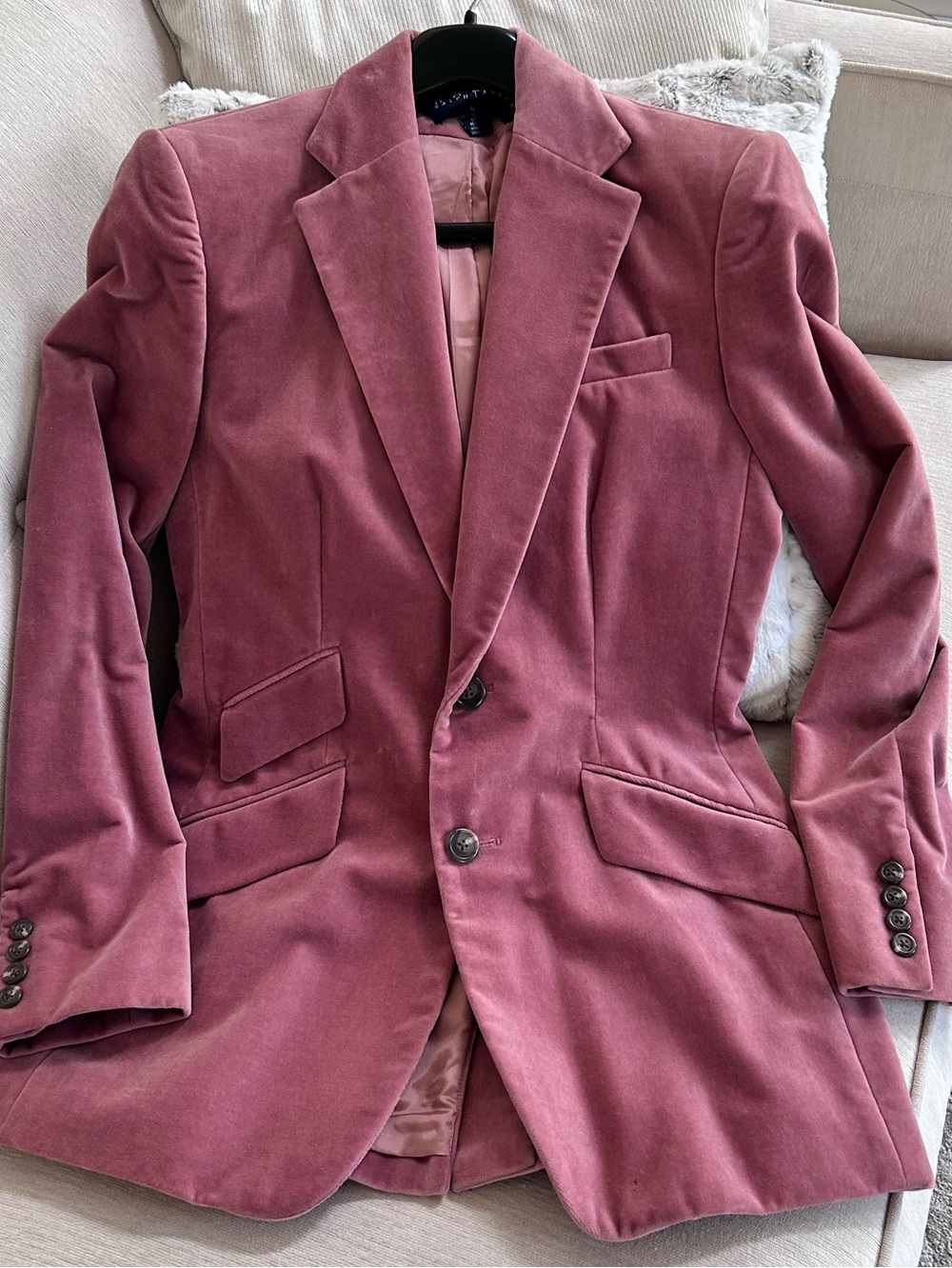Ralph Lauren Rose Velvet Single-Breasted Blazer